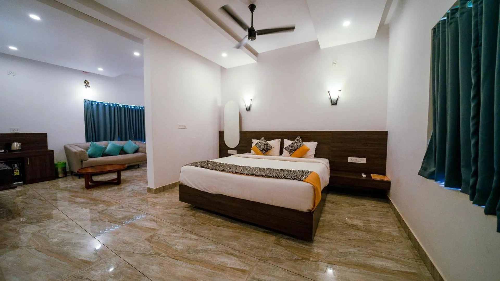 Vythiri Holiday Resort, Wayanad Resort