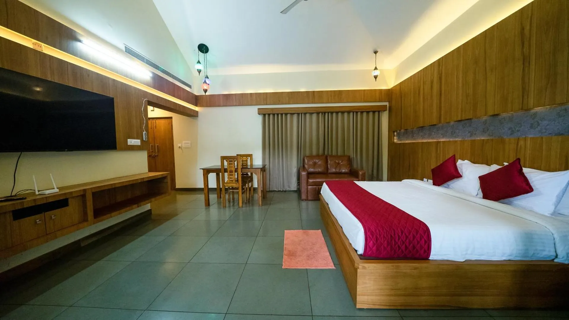 **** Feriested Vythiri Holiday Resort, Wayanad Indien