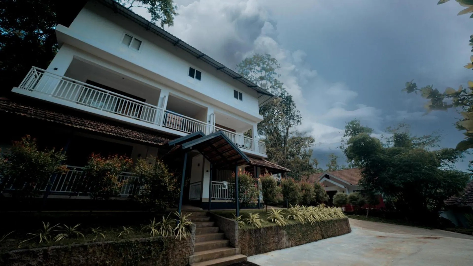 Vythiri Holiday Resort, Wayanad