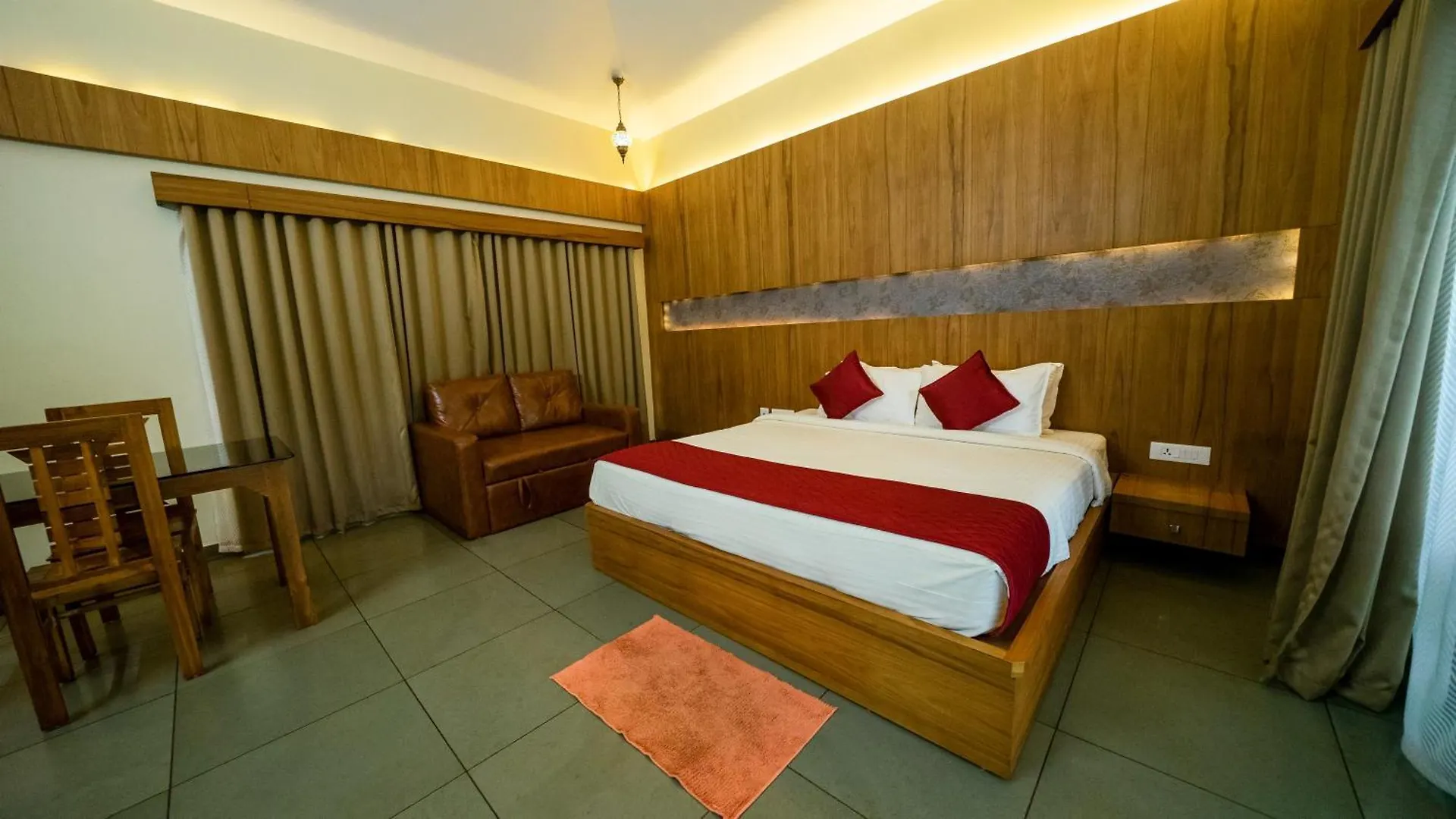 **** Semesteranläggning (resort) Vythiri Holiday Resort, Wayanad Indien